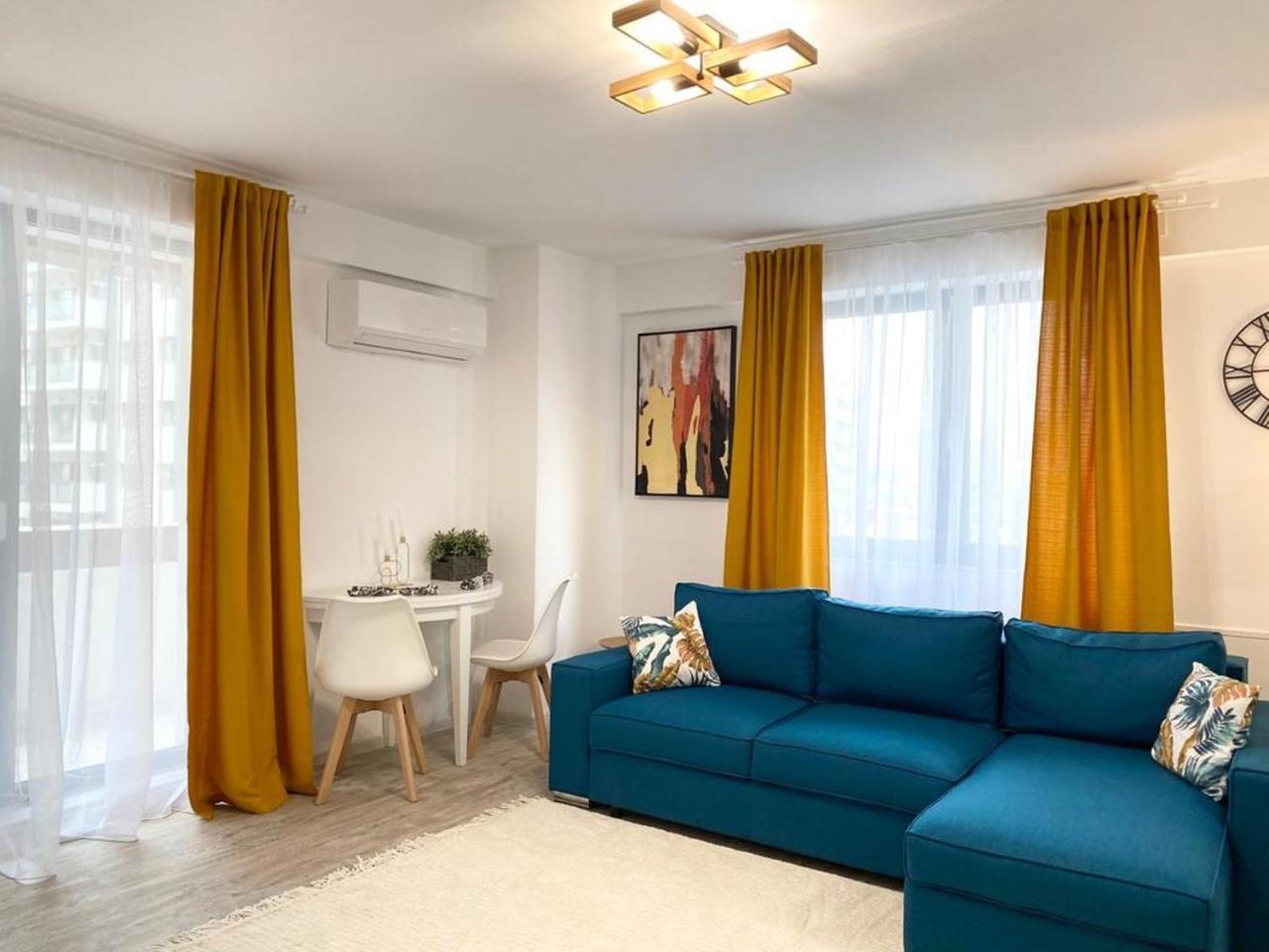 Appartamento The Painter - Timpuri Noi 1Br With Parking Bucarest Esterno foto