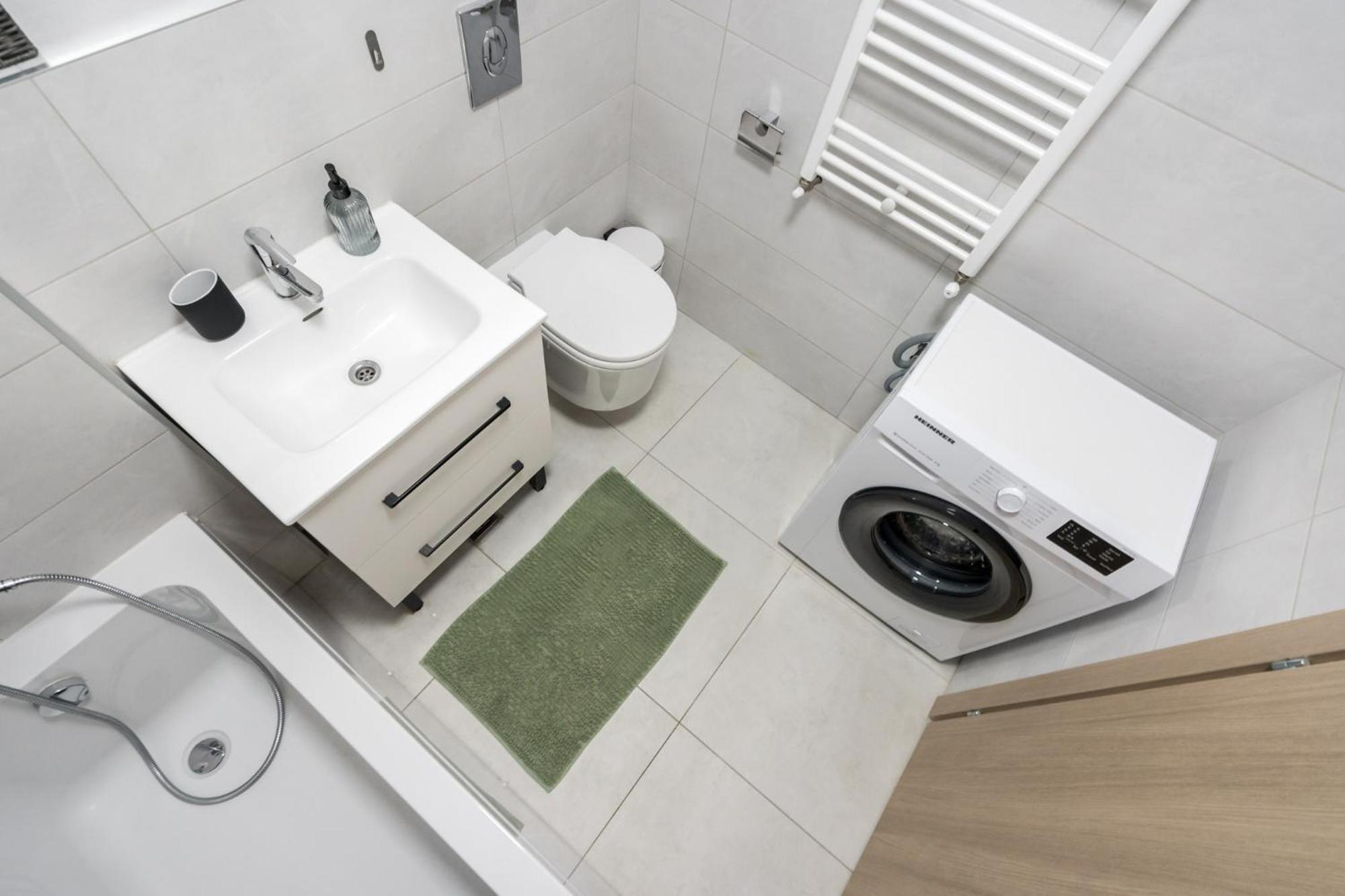 Appartamento The Painter - Timpuri Noi 1Br With Parking Bucarest Esterno foto