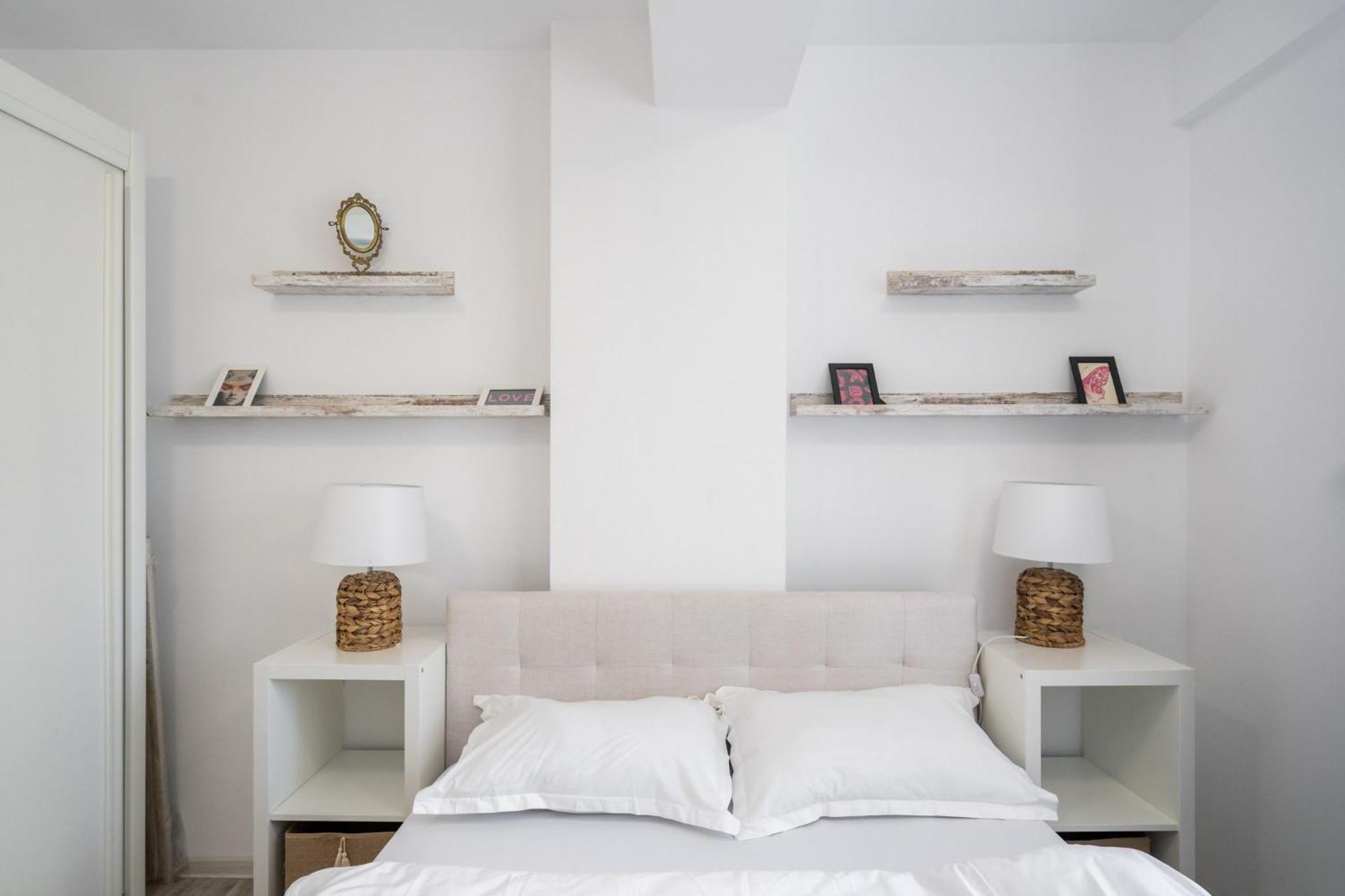 Appartamento The Painter - Timpuri Noi 1Br With Parking Bucarest Esterno foto